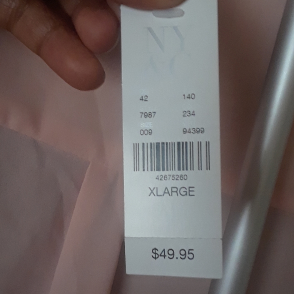 Pink blouse - Picture 3 of 3